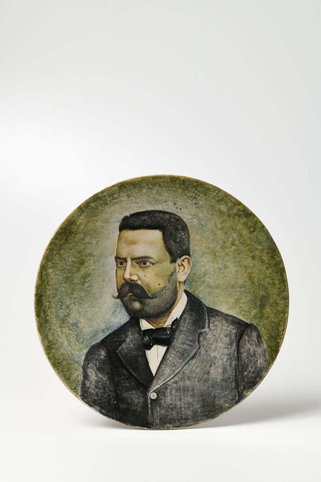 A Pesaro la mostra che racconta la grande tradizione ceramica della città