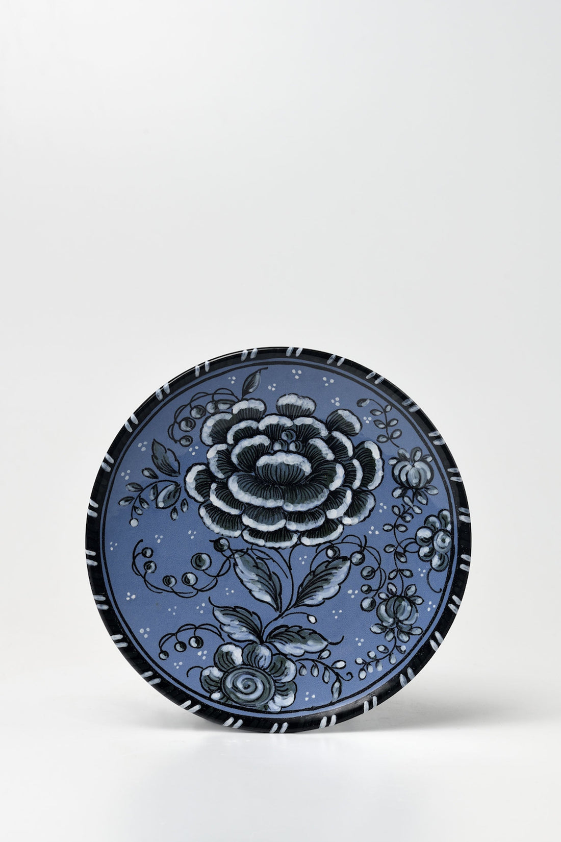 La maiolica secondo Molaroni: un viaggio di 145 anni in mostra a Casa Bucci