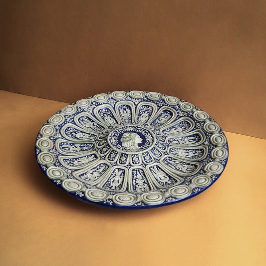 Decorative plate