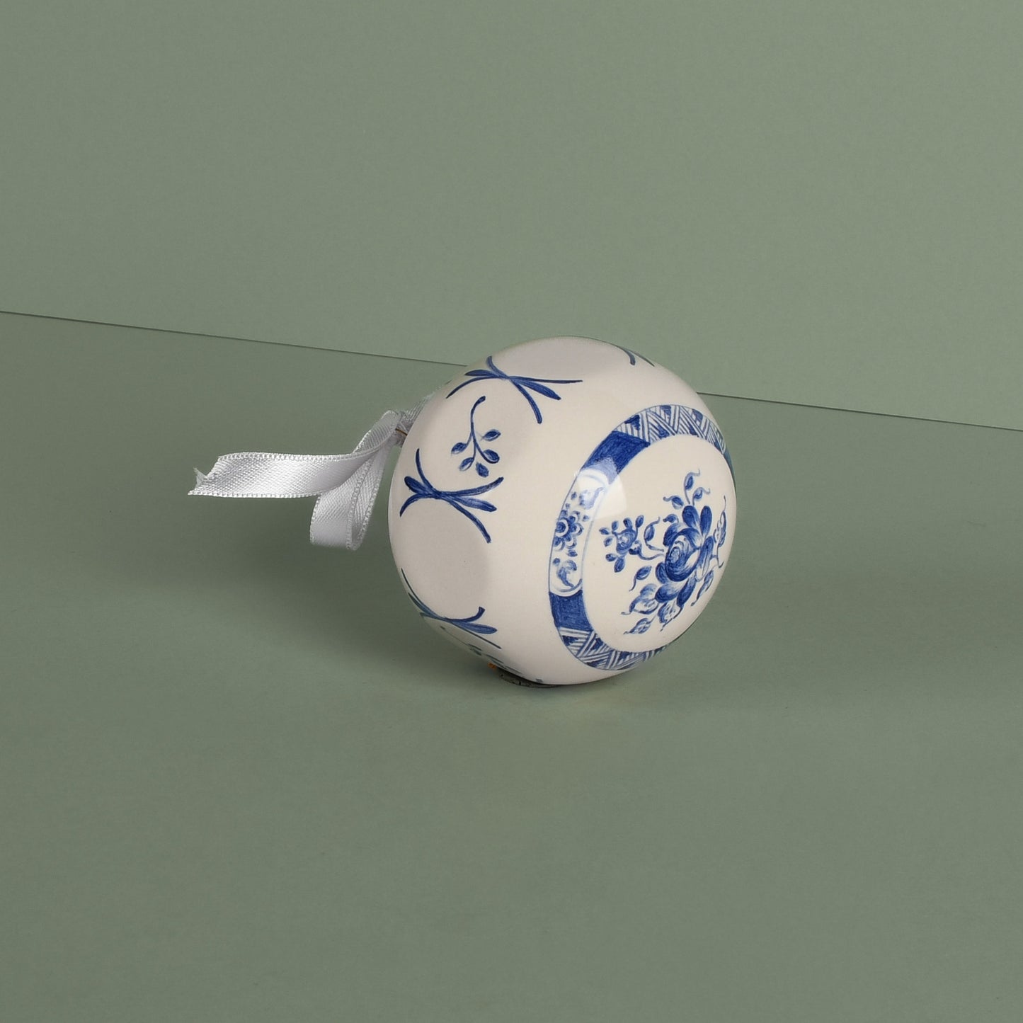 Palla di natale sfaccettata