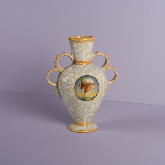 Vaso con i manici