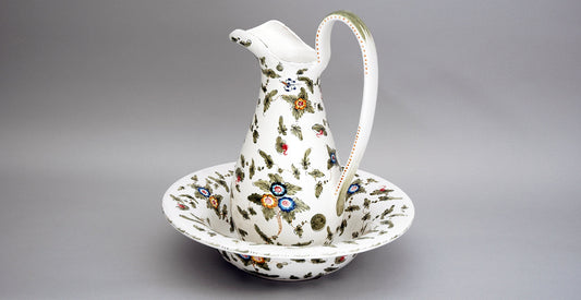 Jug with basin